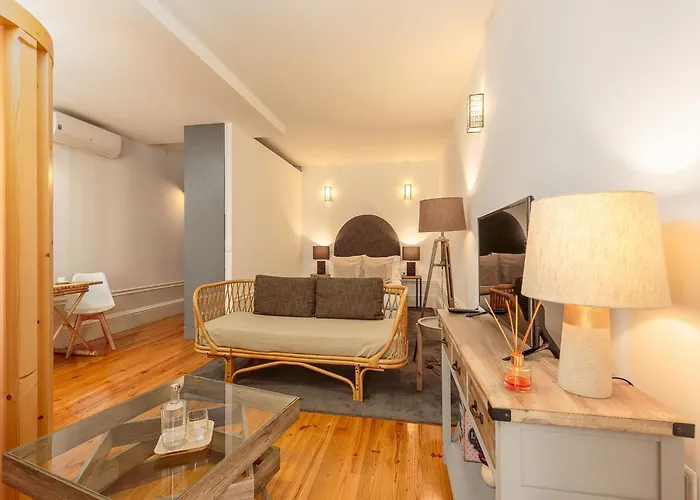 Modern With Essential Amenities Διαμέρισμα